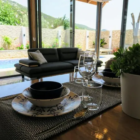 Marvelous With Jacuzzi In Kalkan Fethiye