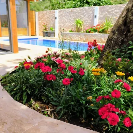 Marvelous With Jacuzzi In Kalkan Hotel